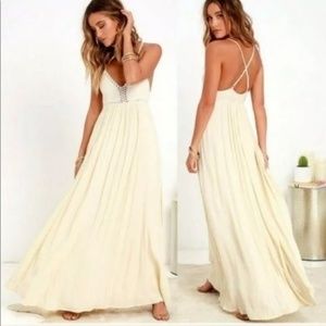 Lulu’s Maxi Dress Size Small Crochet Top